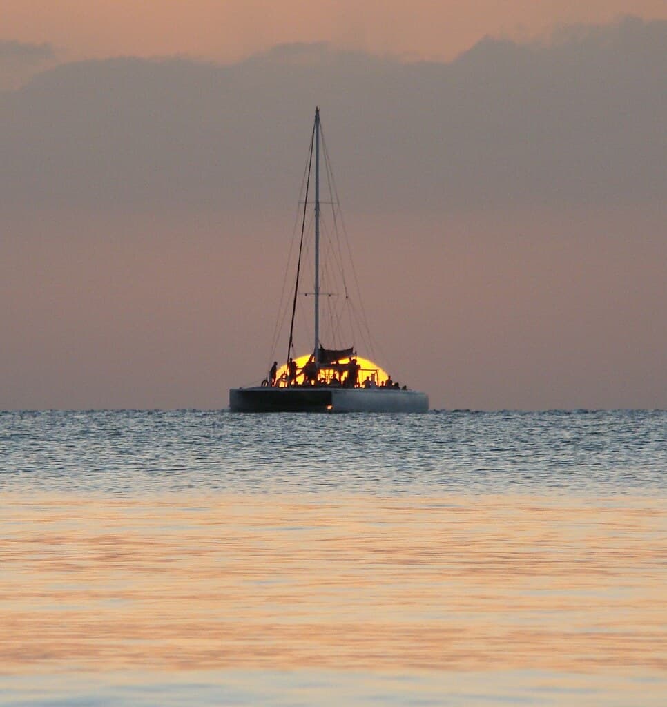 Negril Catamaran, Snorkel & Rick's Cafe